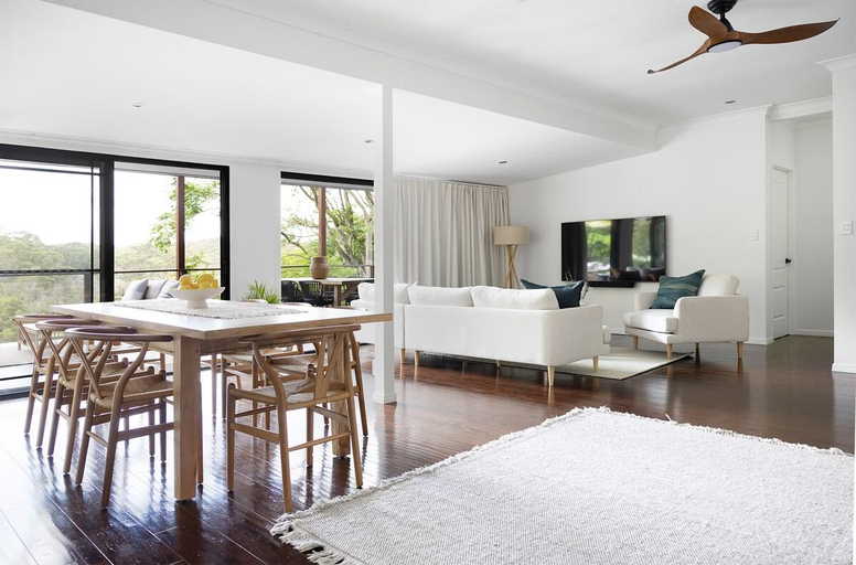 Others 4, Luxury Hinterland Escape, Maroochy