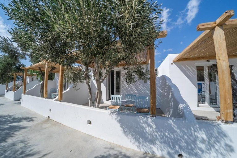 Exterior & Views 2, Paradise Beach Resort, South Aegean