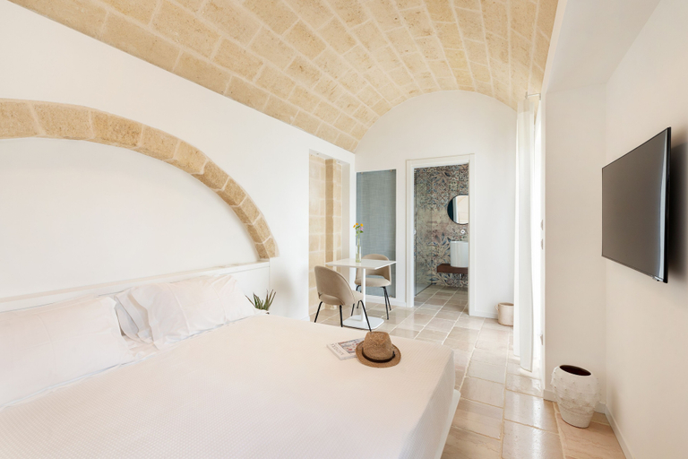 Bedroom 4, MASTROPA' EXCLUSIVE RESORT, Taranto