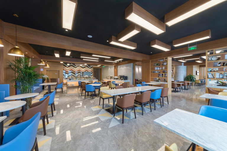 Food & Drinks 3, Holiday Inn Express QINGDAO CHENGYANG CENTRAL by IHG, Qingdao