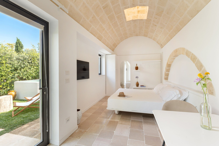 Bedroom 3, MASTROPA' EXCLUSIVE RESORT, Taranto