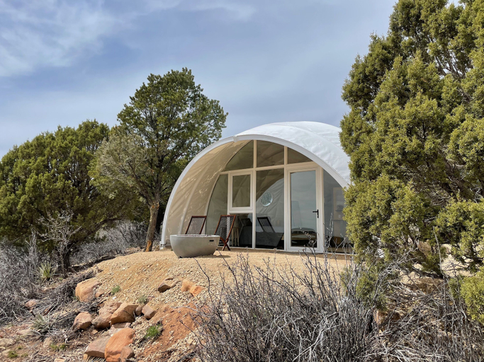Exterior & Views 2, Canyonlands Dome Resort, San Juan