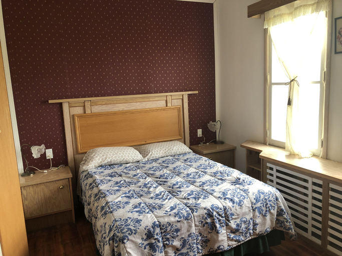 Bedroom 3, Heritage place Hotel, Division No. 3