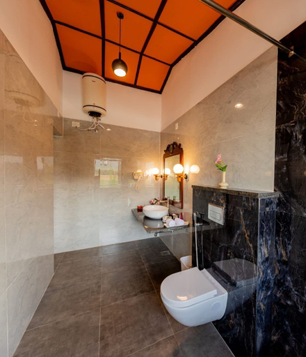 Bathroom 5, Shikarbadi Hotel, Udaipur