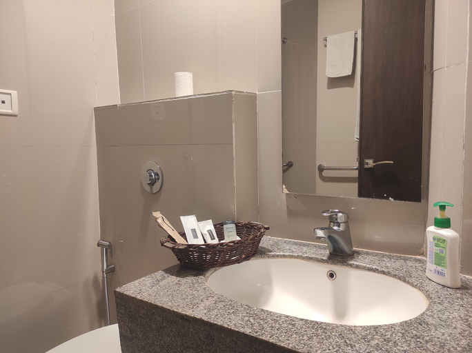 Bathroom 3, Hotel Aatreyee, Dibrugarh