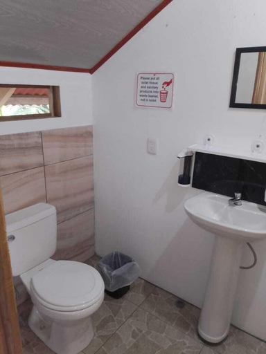 Bathroom 3, Amaya's Hostel, Siquirres
