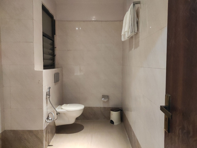 Bathroom 3, Hotel Aatreyee, Dibrugarh