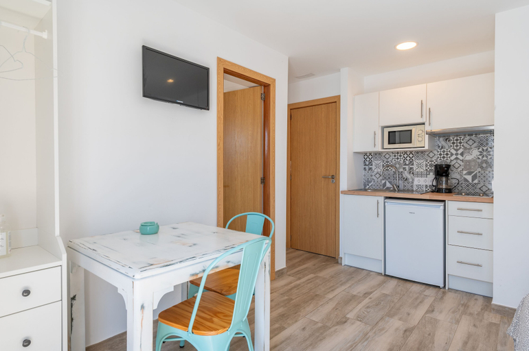 Others 5, Apartamentos Marivent, Baleares