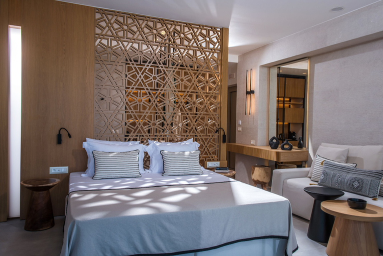 Bedroom 4, Niriides Palace, Crete