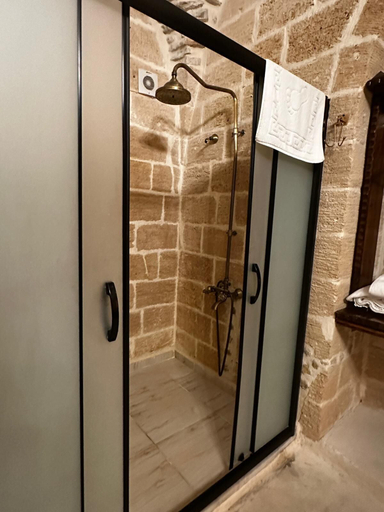 Bathroom 5, Ağa Konağı, Kızıltepe