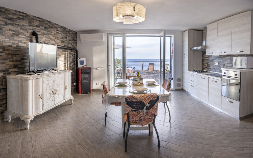 Private kitchen 5, Casa Ciapin, Imperia