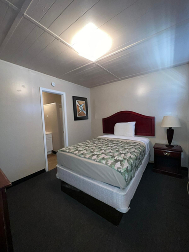 Others, Extended Stay of Carrizo Springs, Dimmit