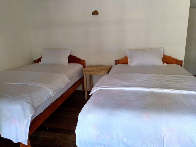 Bedroom 3, Kokomo Dive Resort, Mambajao
