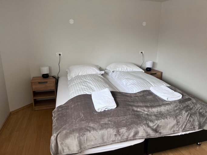 Bedroom 4, Akey, Akureyri