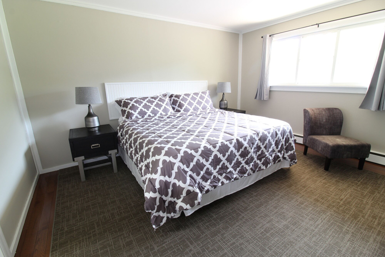 Bedroom 3, Matterhorns Lodge, Greene