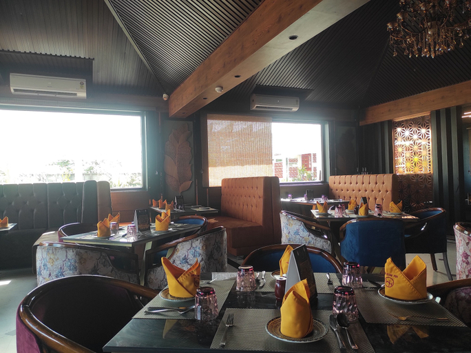 Food & Drinks 5, HM Resort, Dibrugarh