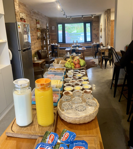 Food & Drinks 4, Albergo B&B, Cautín