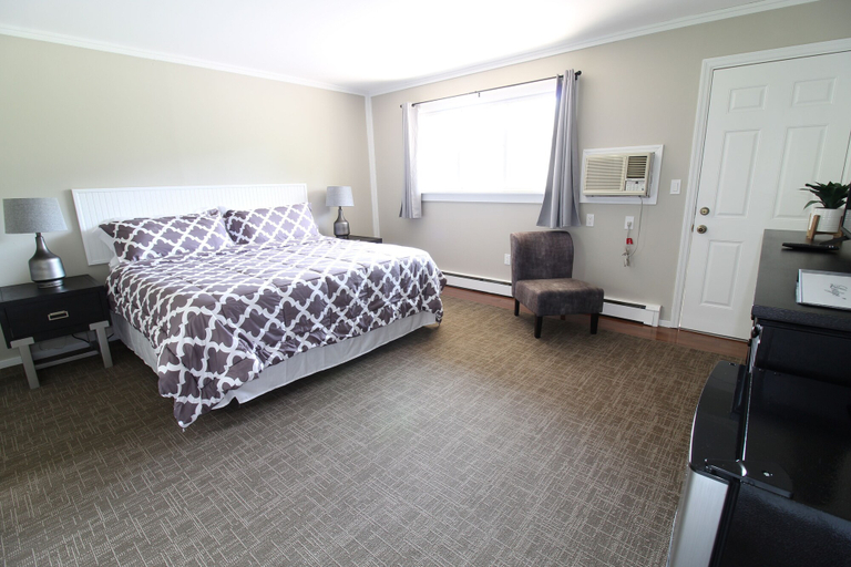Bedroom 3, Matterhorns Lodge, Greene