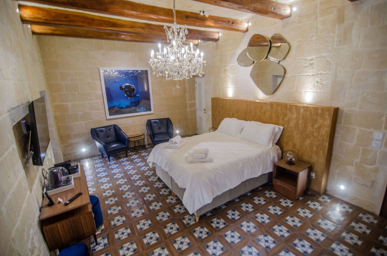 Bedroom 3, Senglea Suites