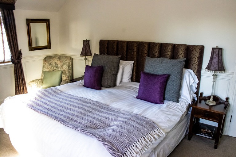 Bedroom 5, Lord Bute Hotel & Restaurant, Dorset