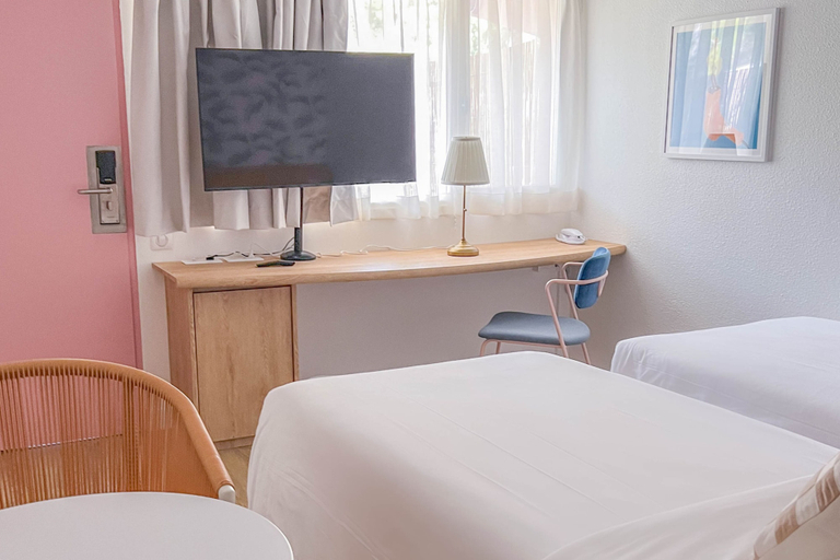 Bedroom 3, Hollywood Hotel Cannes, Alpes-Maritimes
