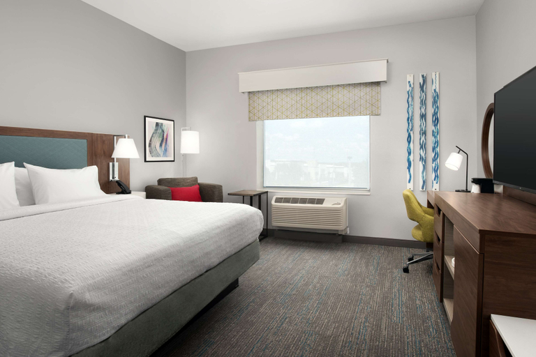 Bedroom 3, Hampton Inn Orlando Southeast Nona, Orange