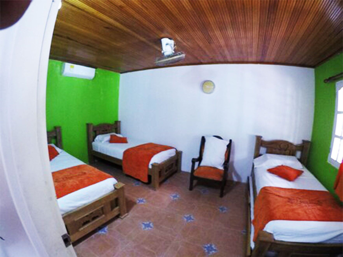 Bedroom 3, Hotel Isla Lizamar, Cartagena de Indias