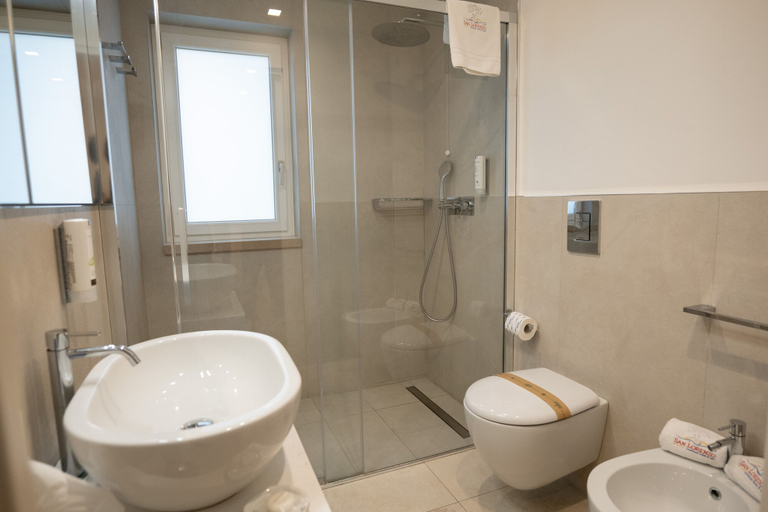 Bathroom 5, San Lorenzo Boutique Hotel & SPA, Bari