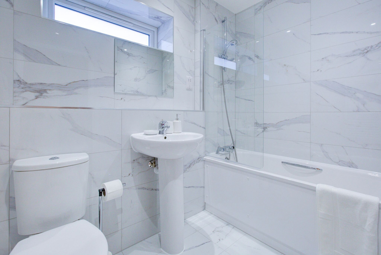 Bathroom 3, Hybrid Resi - Mitcham, London