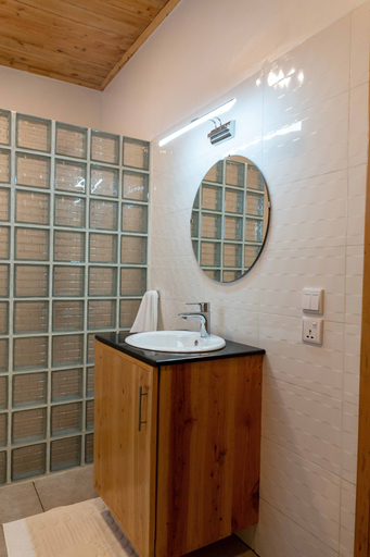 Bathroom 5, Umutuzo Lodge Kivu Lake, Rutsiro