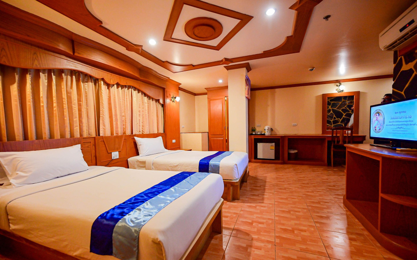 Bedroom 3, Tiger Complex Hotel, Pulau Phuket