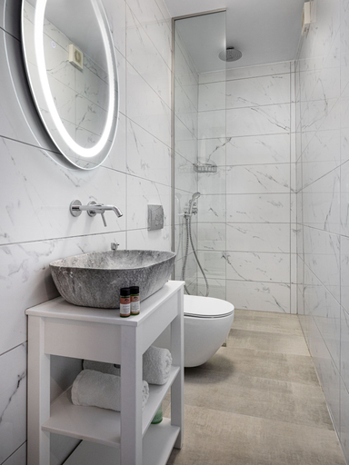 Bathroom 5, Mandilaras Village, South Aegean