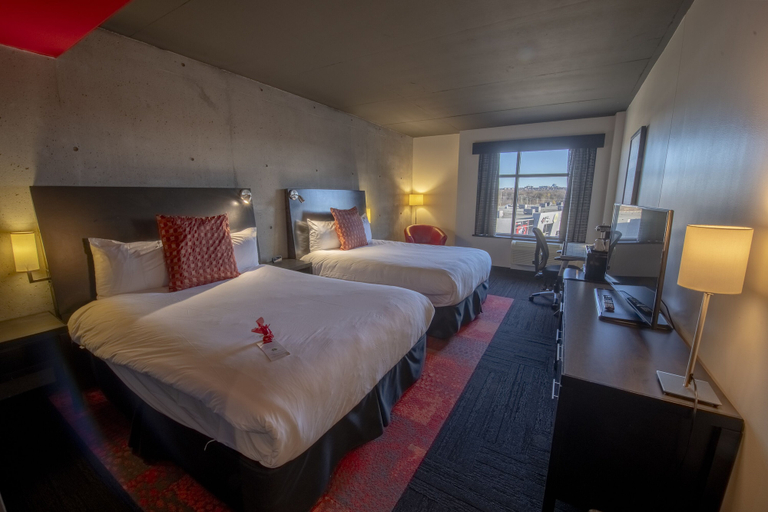 Bedroom 4, Grand Times Hotel Quebec City Airport, Communauté-Urbaine-de-Québec