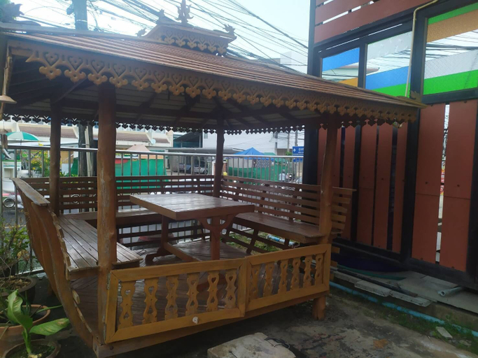 Others 4, PonTaWin Budget Hotel, Muang Si Sa Ket