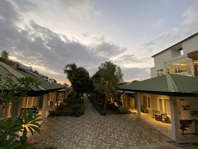 Exterior & Views 2, Sylvia Resort Komodo, West Manggarai