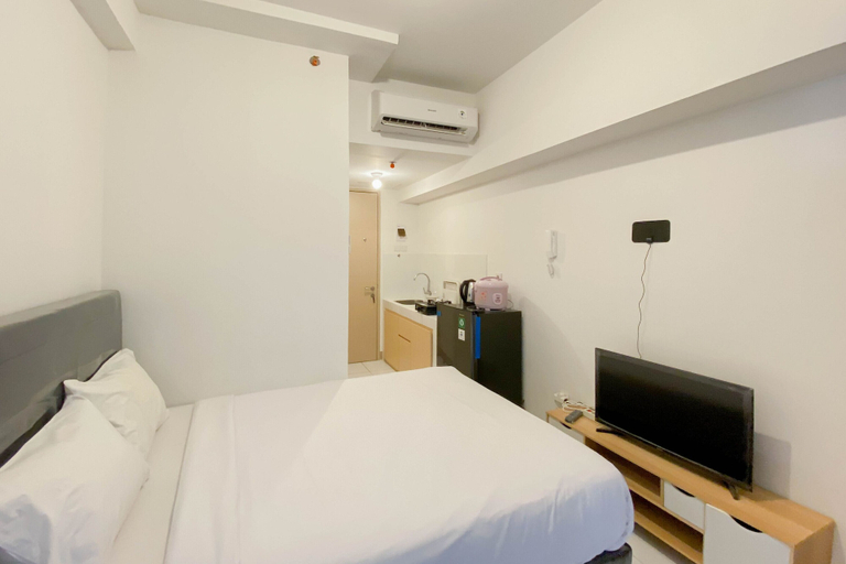 Bedroom 4, Brand New And Nice Studio At Tokyo Riverside Pik 2 Apartment, Tangerang