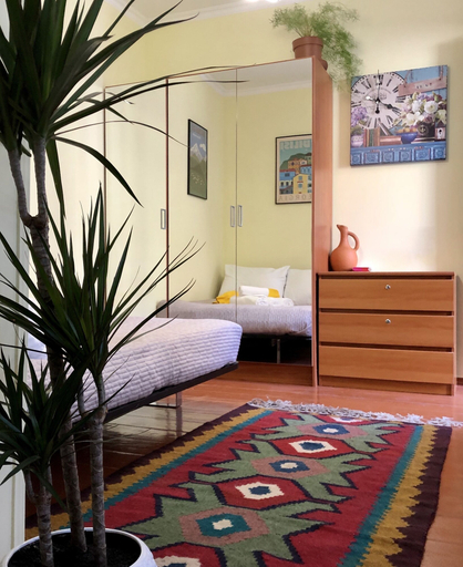 Others 3, H&B apartments Pushkin, Tbilisi