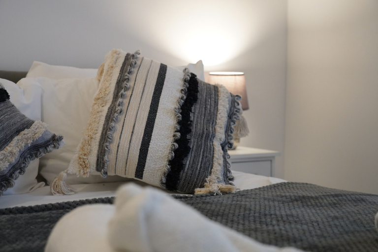 Bedroom 3, Camden Reach 3 Bedroom Apartment, London