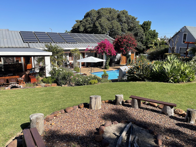 Exterior & Views 2, Marula Lodge Guesthouse, Overberg