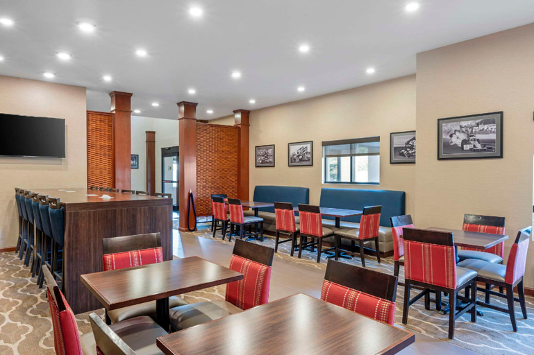 Food & Drinks 5, Comfort Suites West Indianapolis - Brownsburg, Hendricks