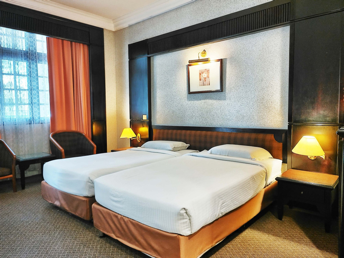 Bedroom 9