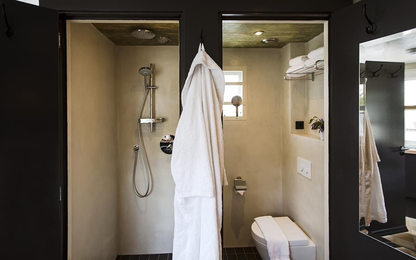 Bathroom, SWEETS - Amstelschutsluis, Amsterdam