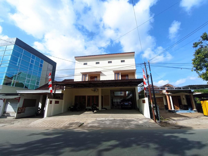 Kresna Guesthouse Pacitan, Pacitan