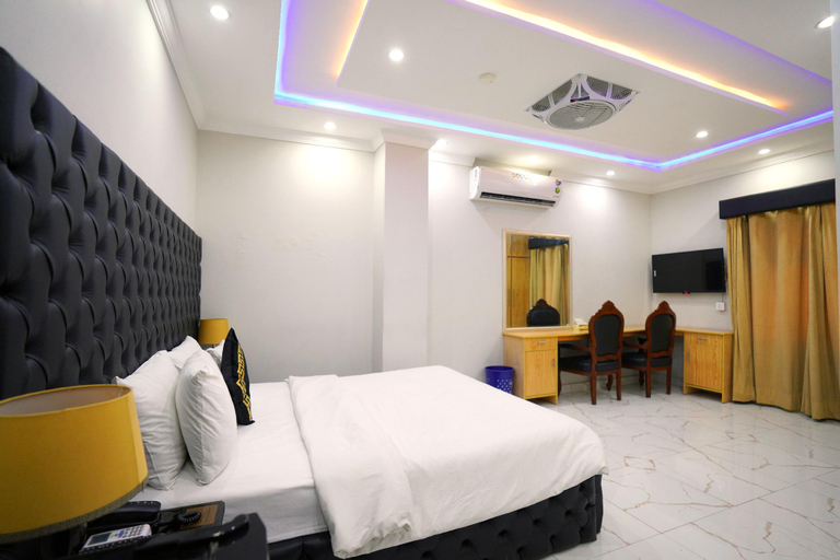 Bedroom 2, Hotel Orange One , Lahore