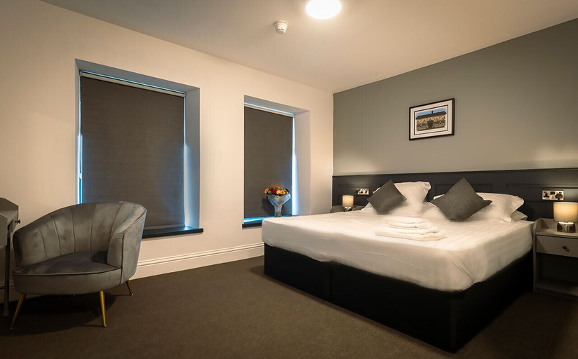 Bedroom 2, Friendship Hotel, Sheffield