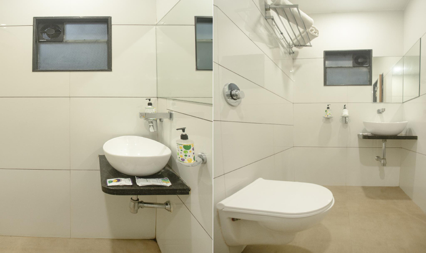 Bathroom 4, Treebo Urban, 1 Km From Railway Station, Surat