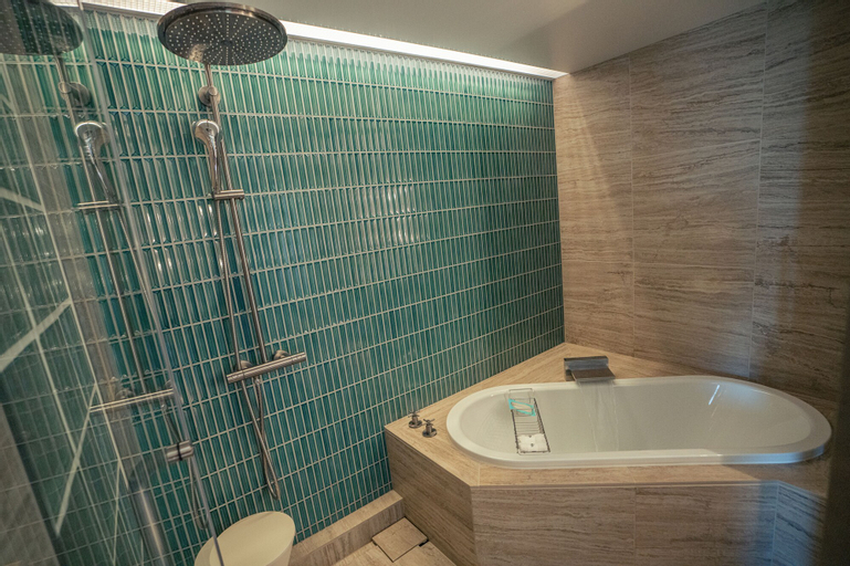 Bathroom 2