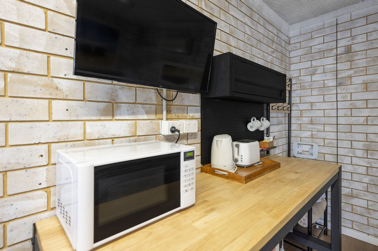 Dining Room 10