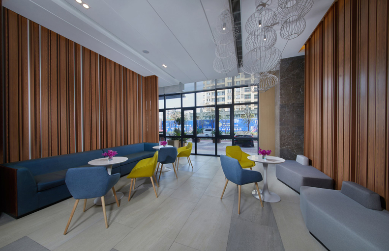 Food & Drinks 5, Holiday Inn Express ZHANGJIAGANG EAST by IHG, Suzhou