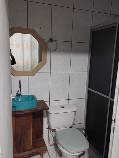 Bathroom 3, Pousada e Parada Colonial, Capitão Leônidas Marques